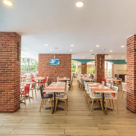 In Tarsis & Aquapark