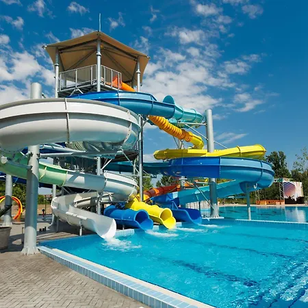 In Tarsis & Aquapark Appartement