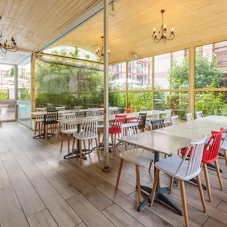 In Tarsis & Aquapark *